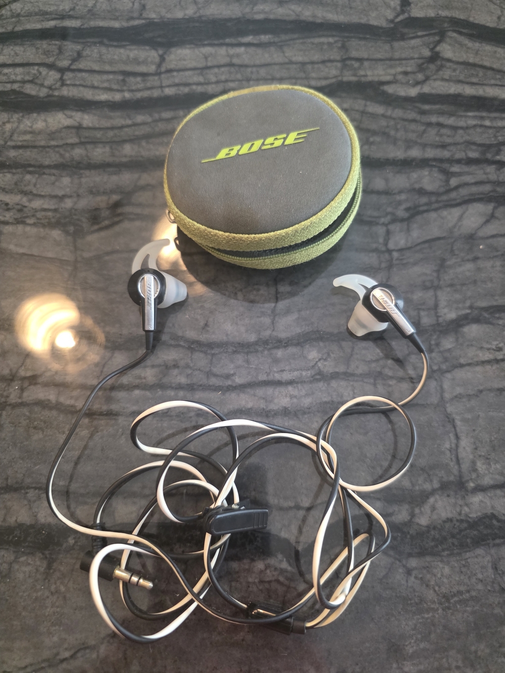 Bose In-Ear Headphones with Green Carry Case